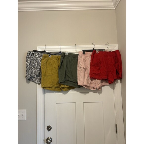 Lot of 5 Women's XL Shorts Old Navy Target Cotton Linen Summer Elastic Casual - Picture 1 of 4